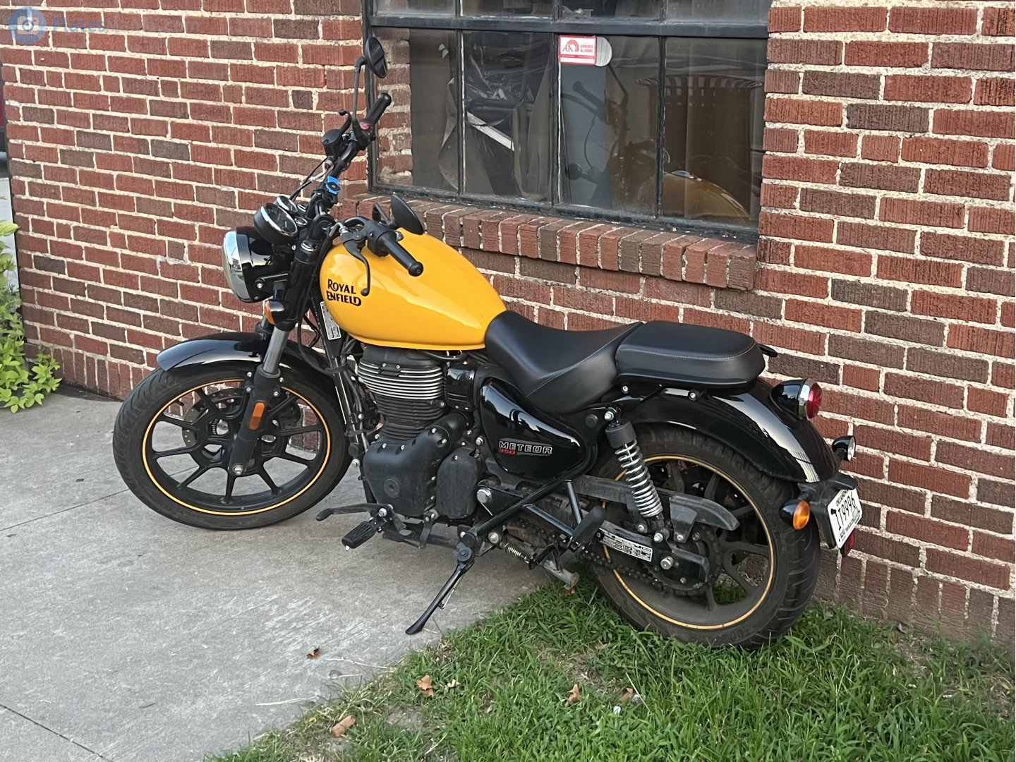 1T9996, Royal Enfield Meteor 