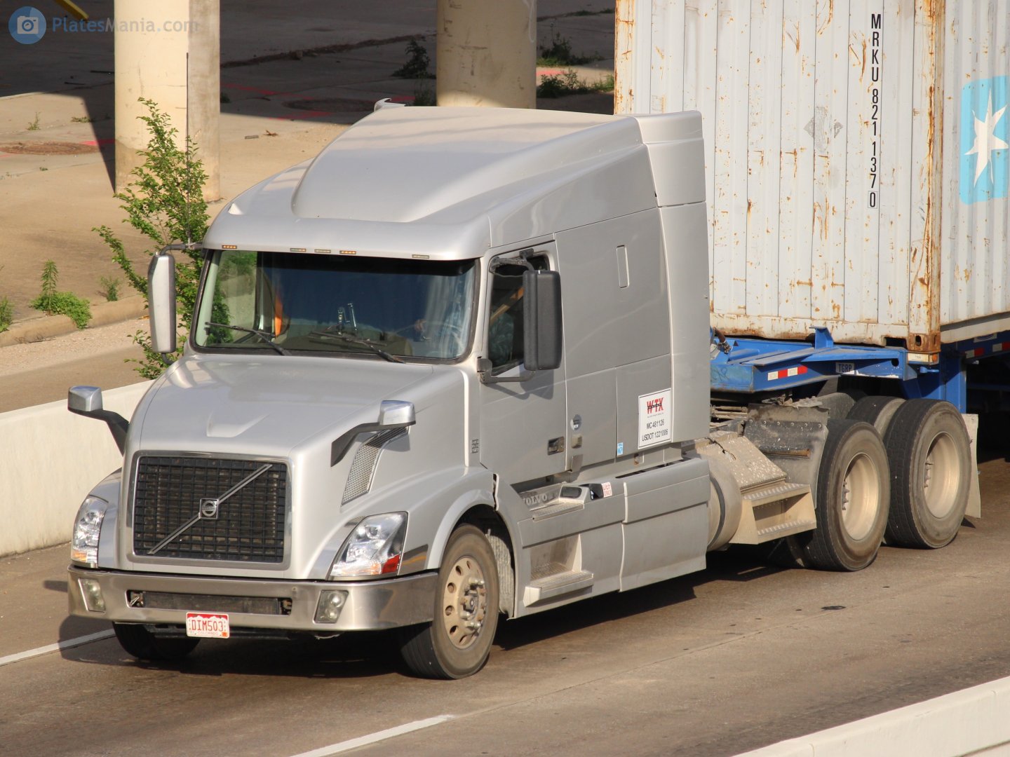 DIM503, Volvo VN Series 2nd gen VNL, 2002­–2017