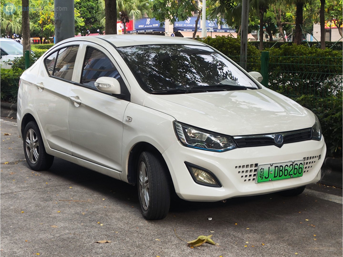 粤J·DB6266, JMEV E160 