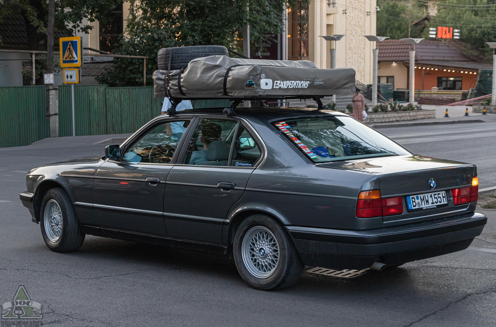 B MW 155 H, BMW 5 Series 3rd gen Sedan (E34), 1988–1995