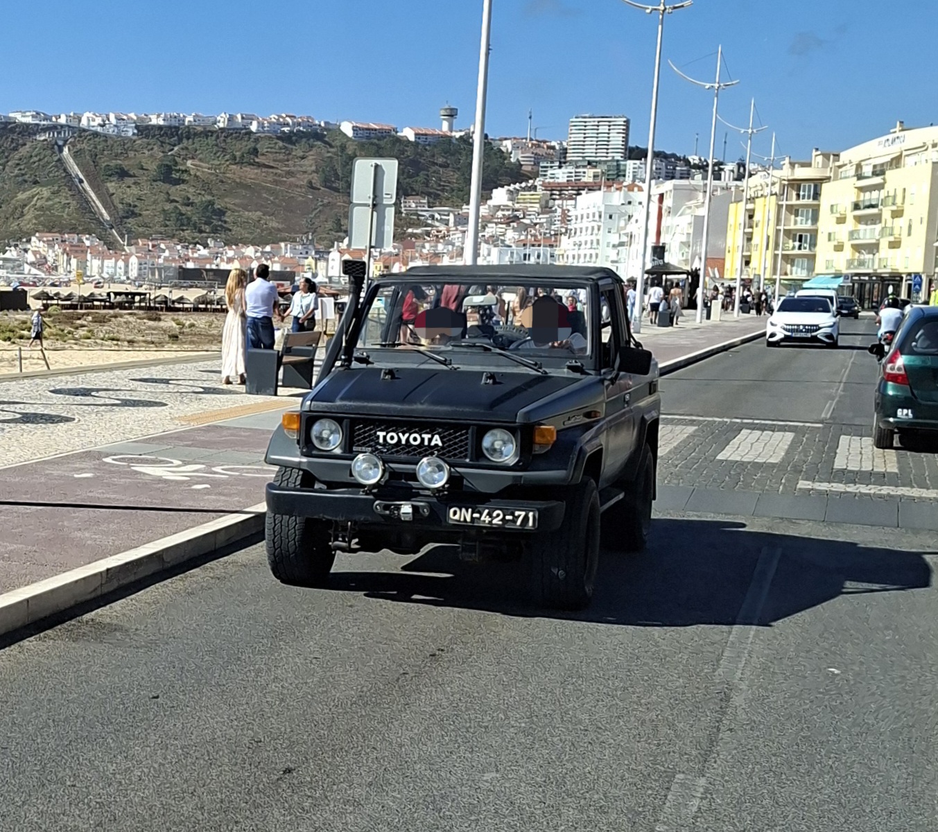QN-42-71, Toyota Land Cruiser 70 3-door SUV (J70–J74), 1984–2007