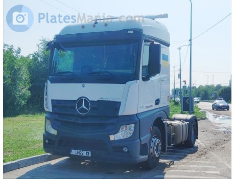 17 UN22, Mercedes-Benz Actros