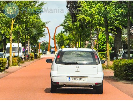 8006 DYL, Opel Corsa