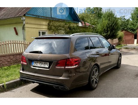 OHZ CX 874, Mercedes-Benz E-Klasse