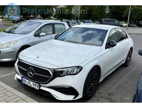 AH RL 999, Mercedes-Benz E-Klasse
