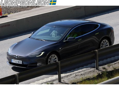 7732 MGS, Tesla Model S