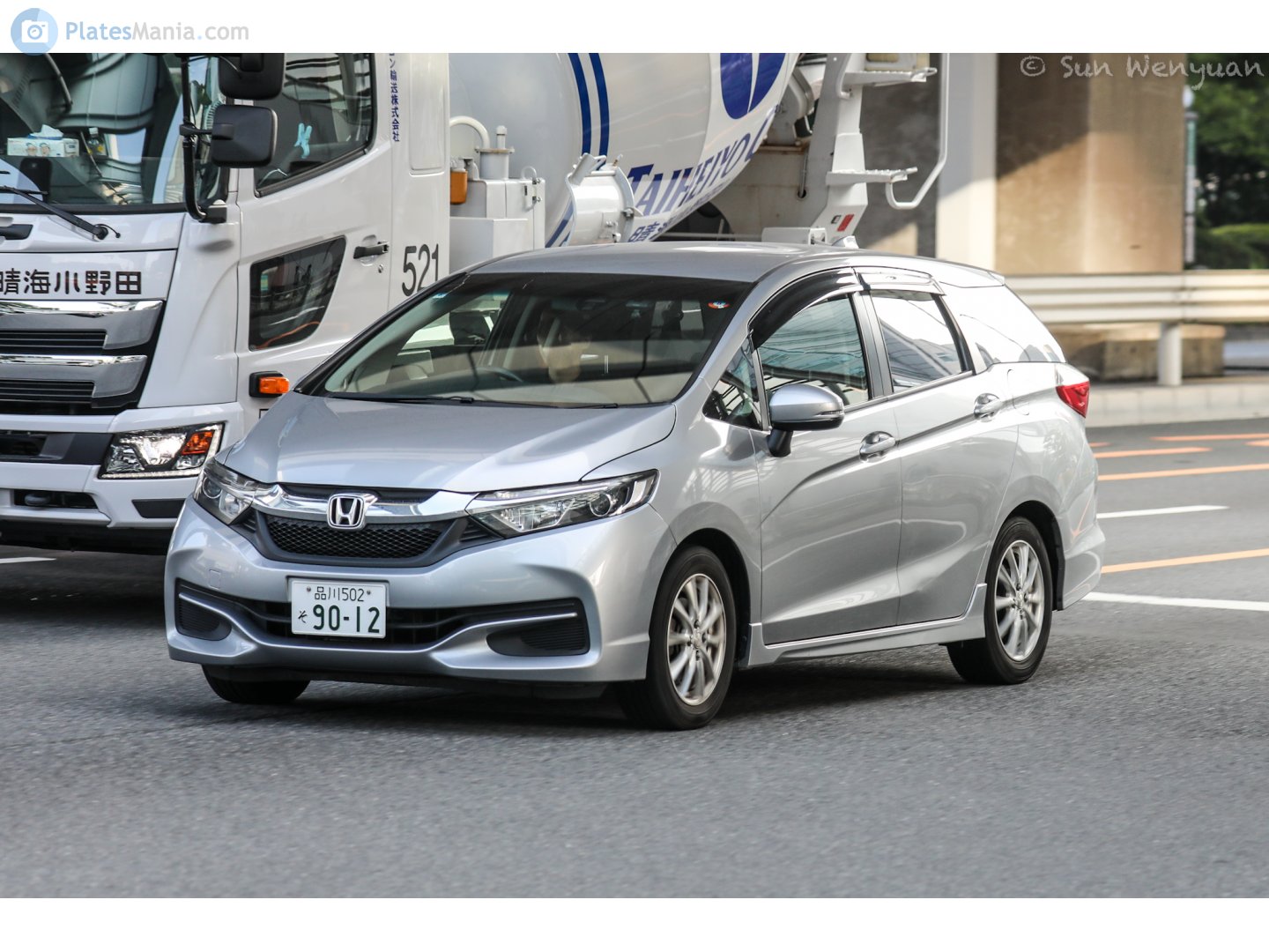 品川 502 そ 9012, Honda Shuttle 2nd gen (GP/GK; JP-market), 2015–2019