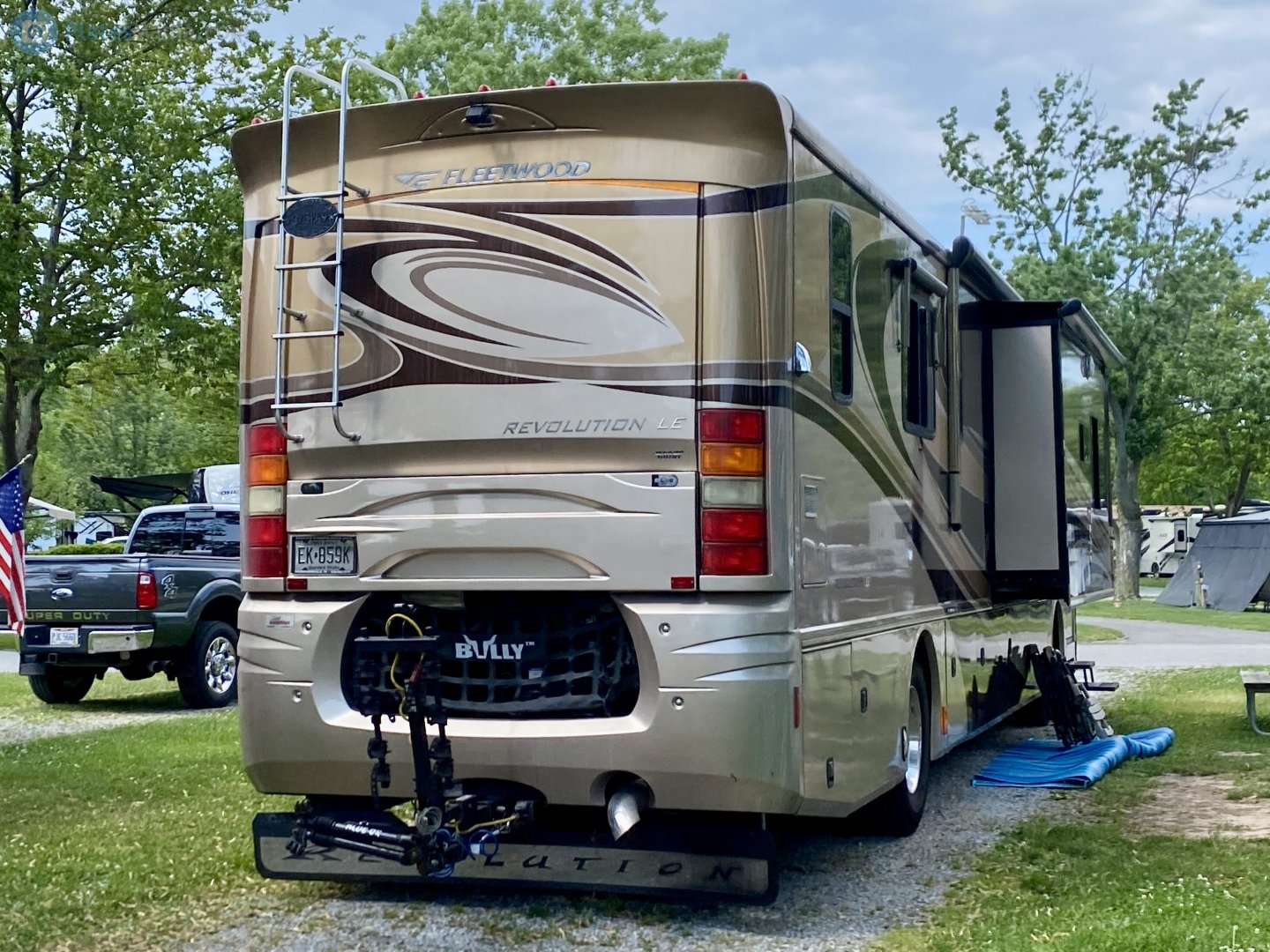 EK-859K, Fleetwood Revolution 