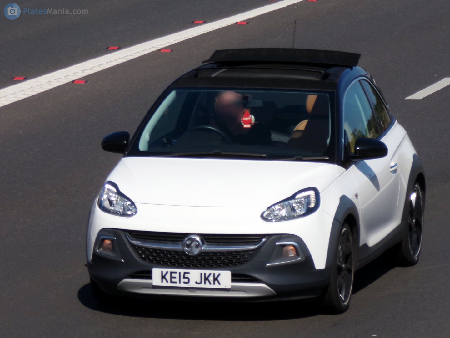 KE15JKK, Vauxhall Adam 1st gen Rocks (M13), 2014–2018