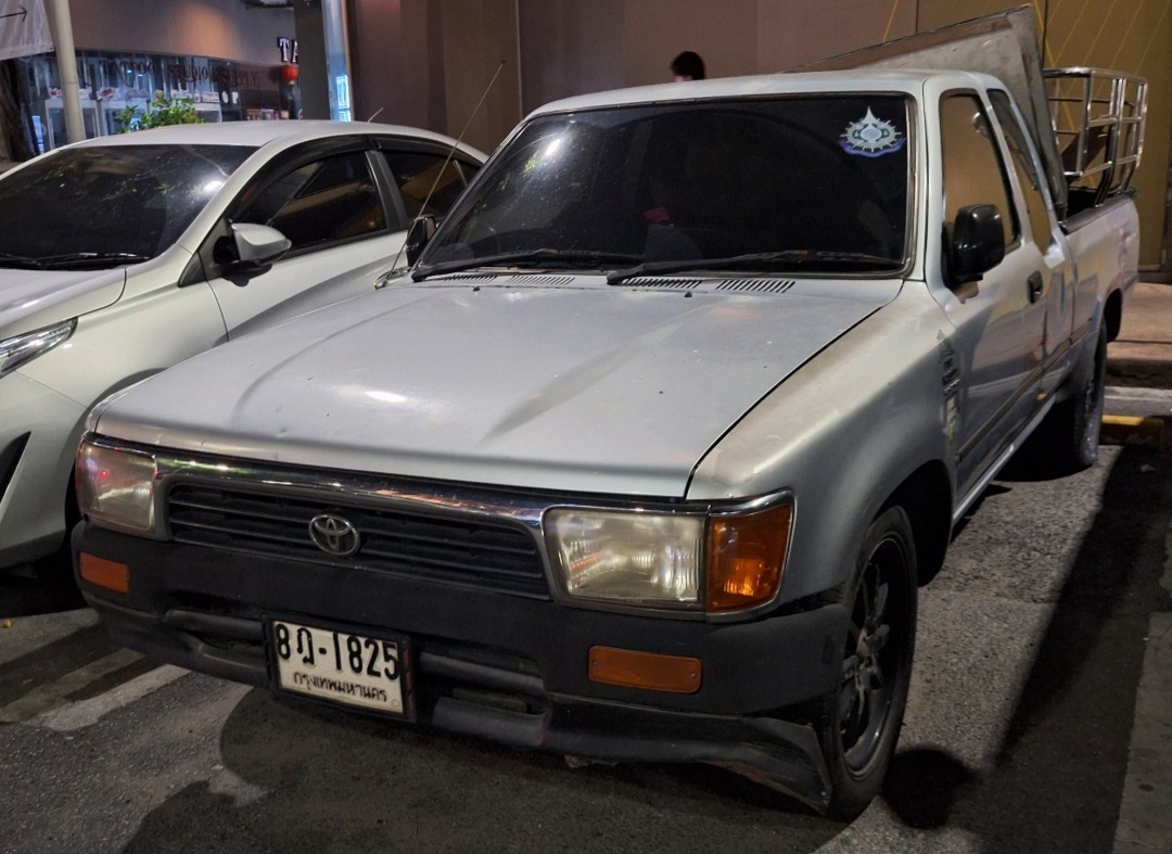 8ฎ-1825, Toyota Hilux 5th gen (N80/N90/N100/N110), 1989–2005