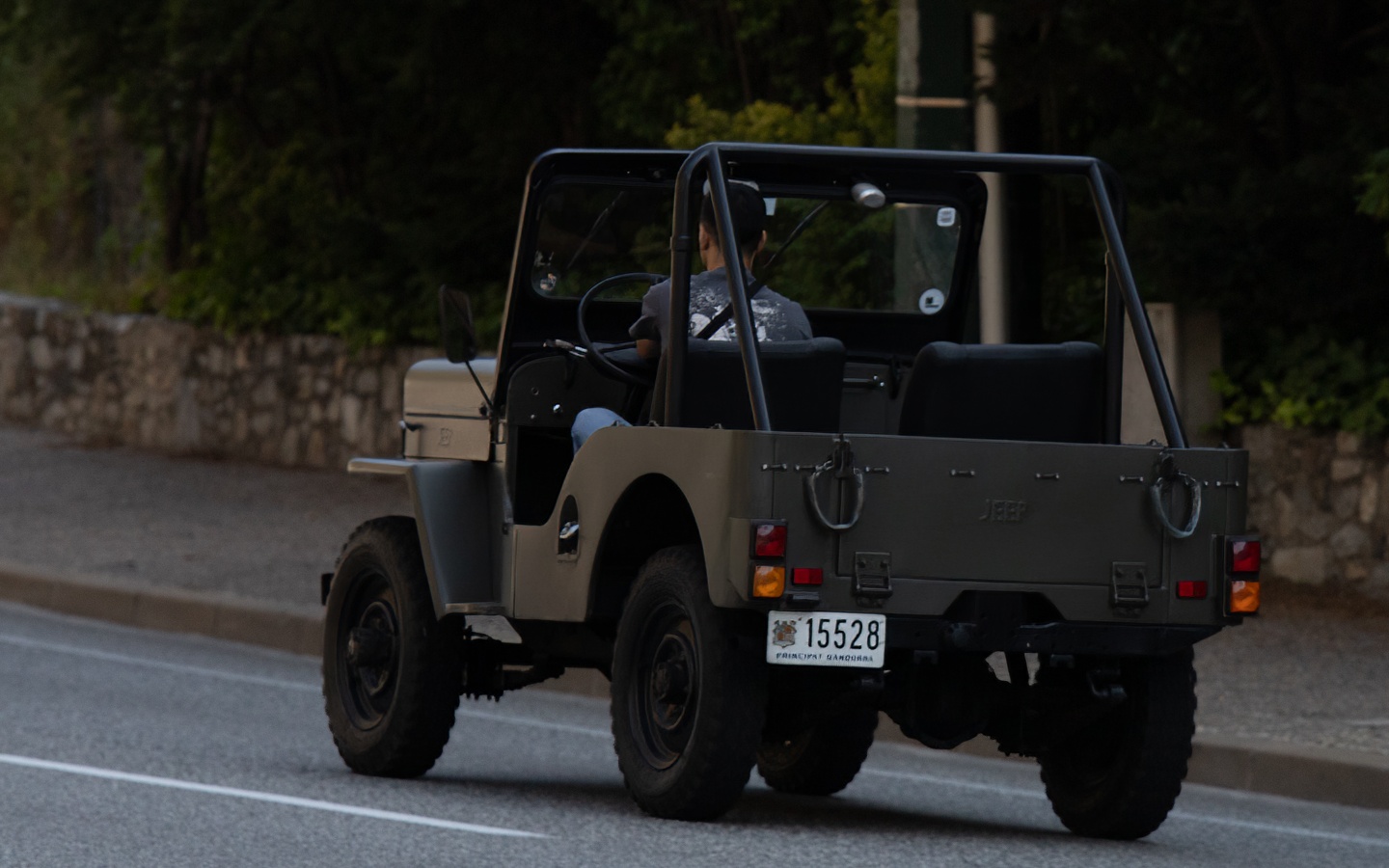 15528, VIASA Jeep CJ3B 