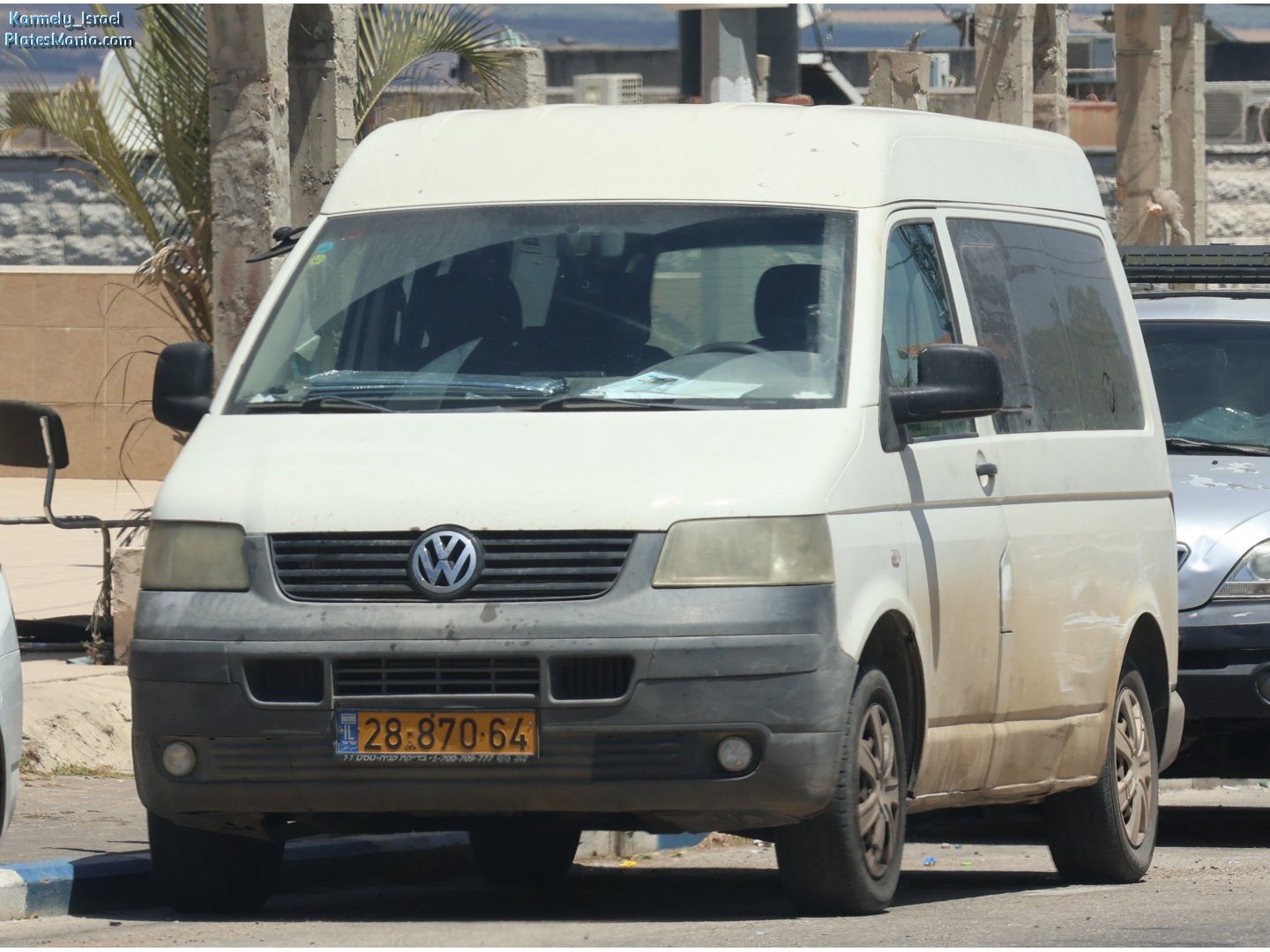 28-870-64, Volkswagen Transporter 5th gen Van (T5) (7E/7H), 2003–2009