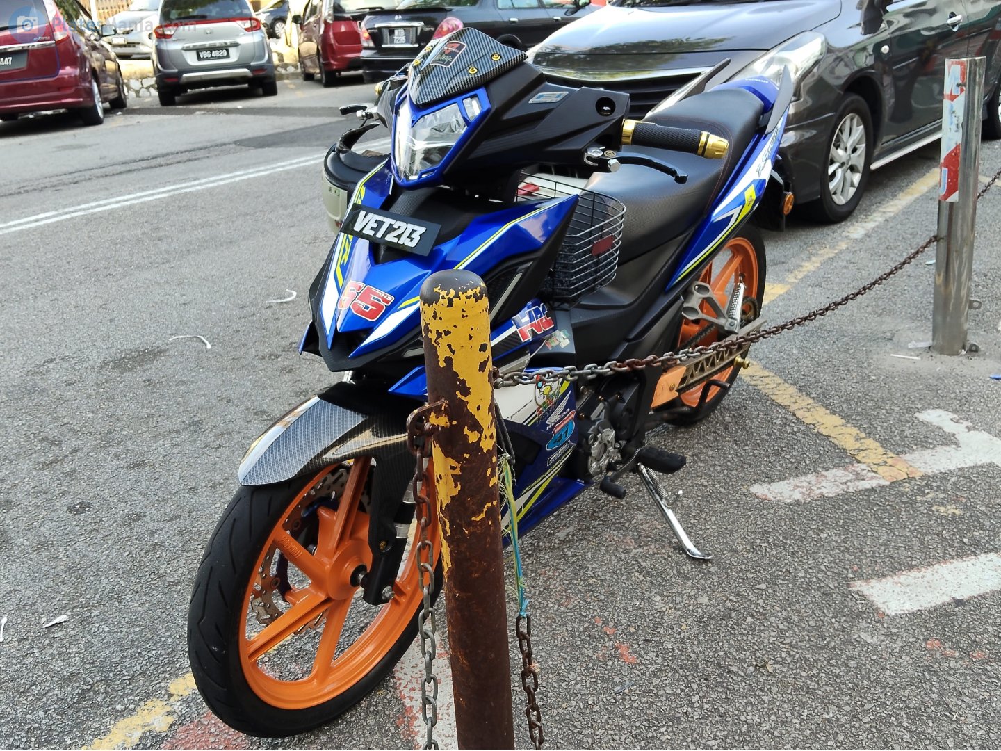 VET 213, Honda Winner 