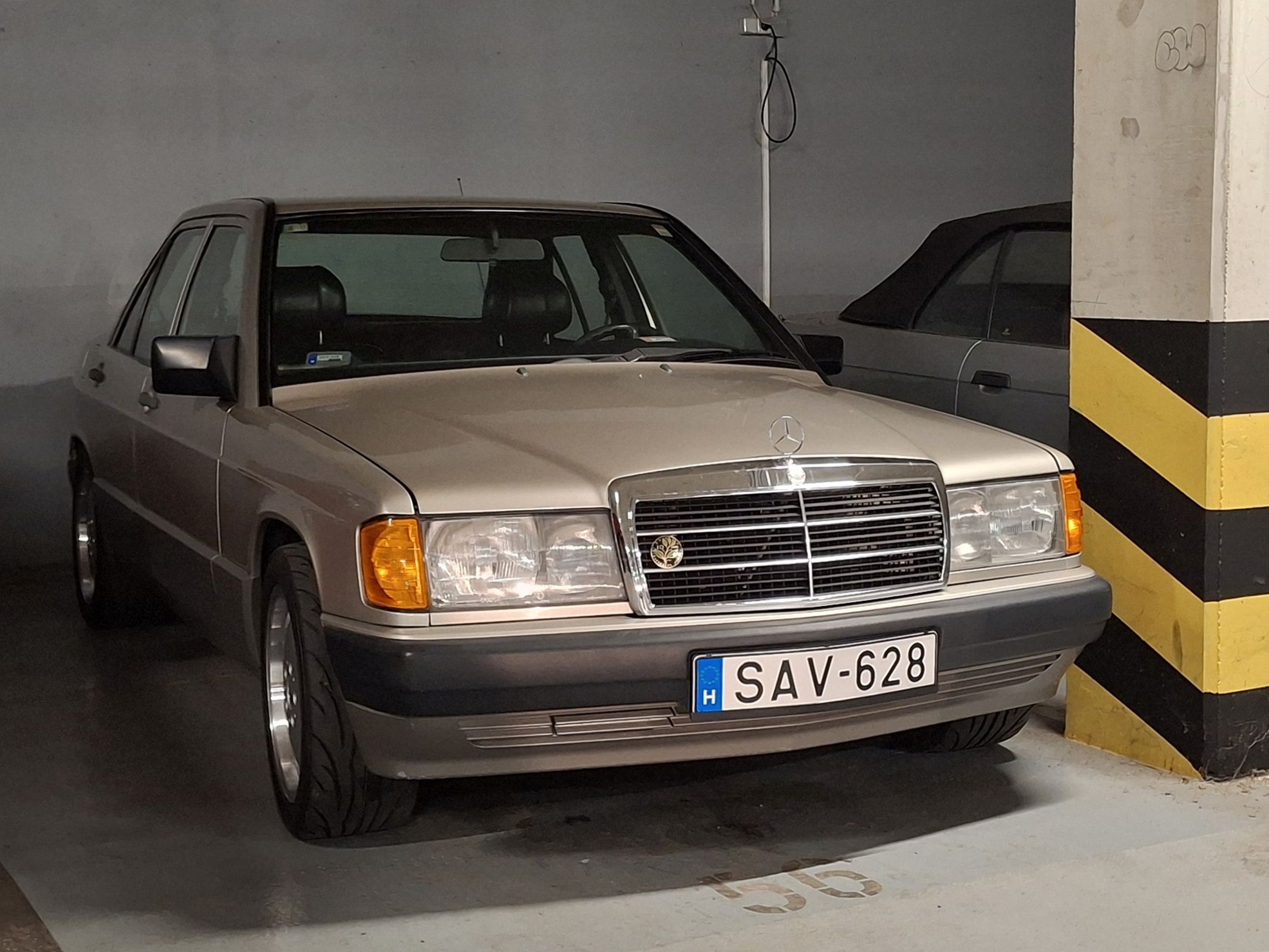 SAV-628, Mercedes-Benz C-Klasse 190 Sedan (W201), 1982–1993