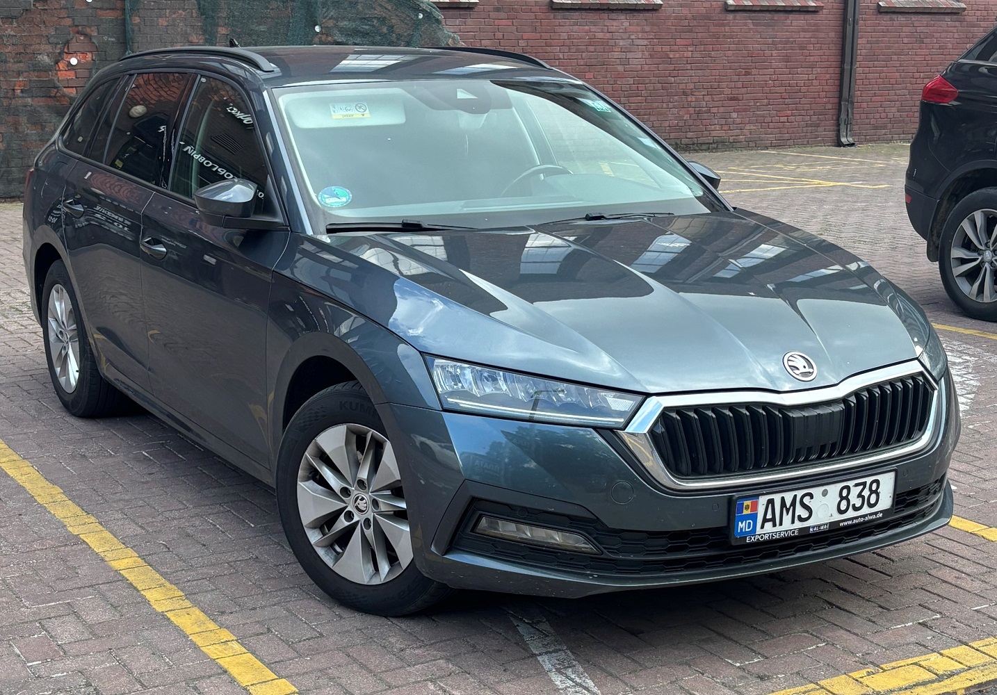 AMS 838, Skoda Octavia 4th gen Combi (NX5), 2019–2024