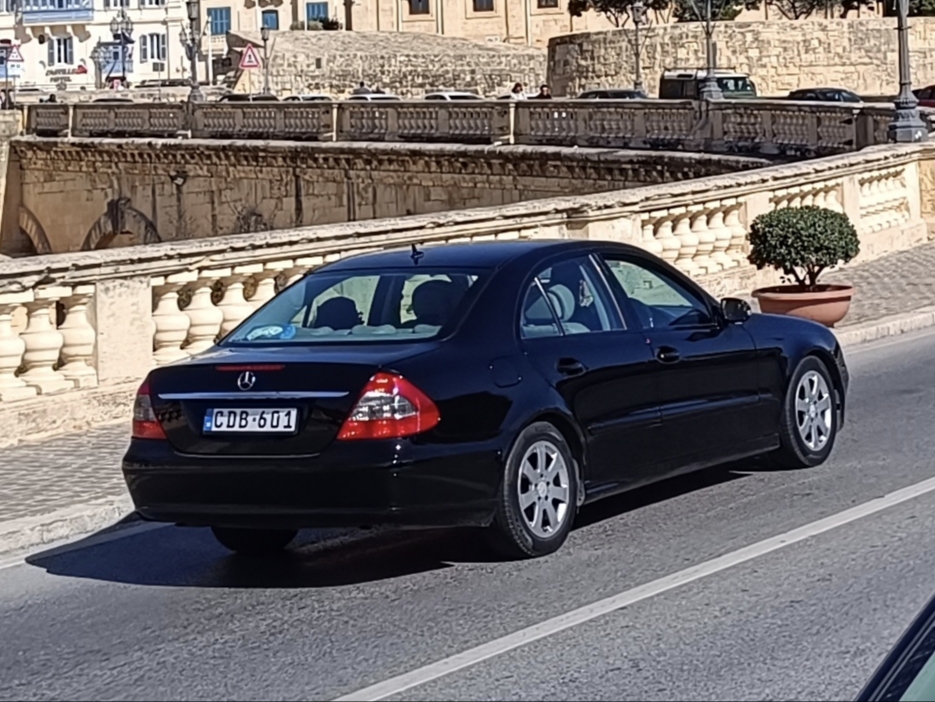 CDB 601, Mercedes-Benz E-Klasse 3rd gen Sedan (W211), 2002­–2009