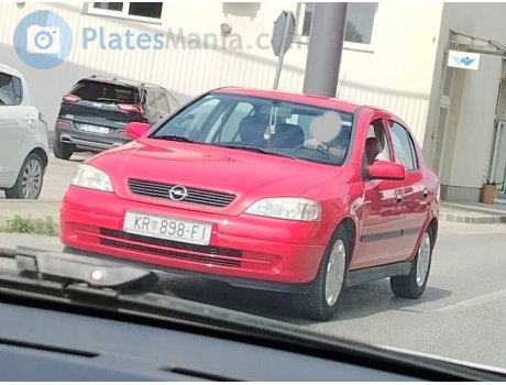 KR 898-FI, Opel Astra