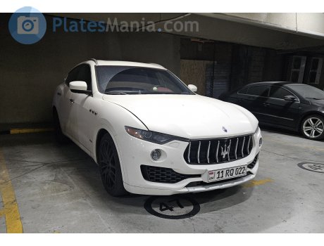 11 RQ 022, Maserati Levante