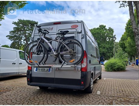 FH-859-JA, Rapido Serie Van