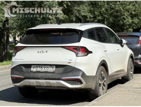 р076хо76, Kia Sportage