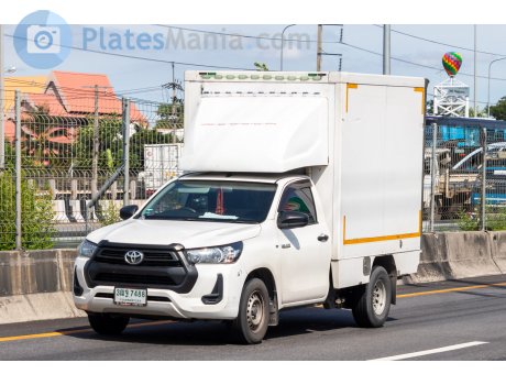 3ฒฐ 7488, Toyota Hilux