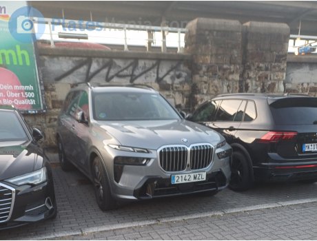 2142 MZL, BMW X7