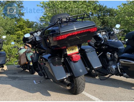 5YNH1, Harley-Davidson FL