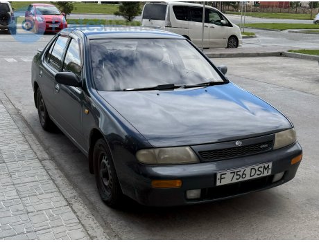 F 756 DSM, Nissan Bluebird