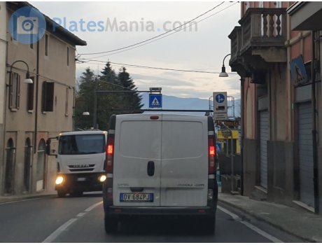 DV 684 PJ, Opel Vivaro