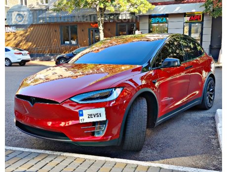 17 ZEVS1, Tesla Model X