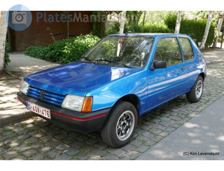 O-AGV-476, Peugeot 205