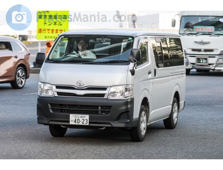 足立 400 の 4023, Toyota HiAce