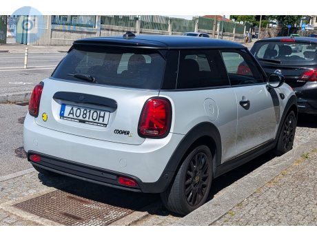AO 81 OH, MINI Hatch