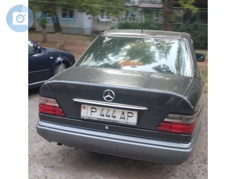 P 444 AP, Mercedes-Benz E-Klasse