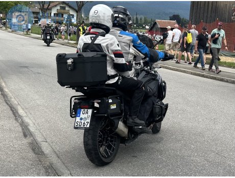 OA SD 67 (03/11), BMW R Series