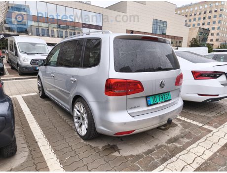 JD 79251, Volkswagen Touran