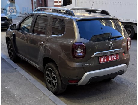 012 D 018, Renault Duster