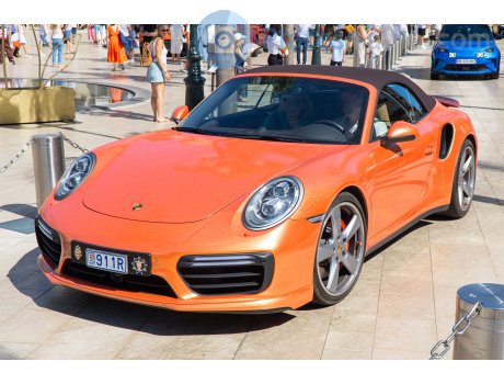 911R, Porsche 911