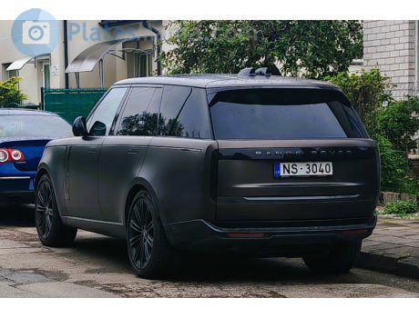 NS-3040, Land Rover Range Rover