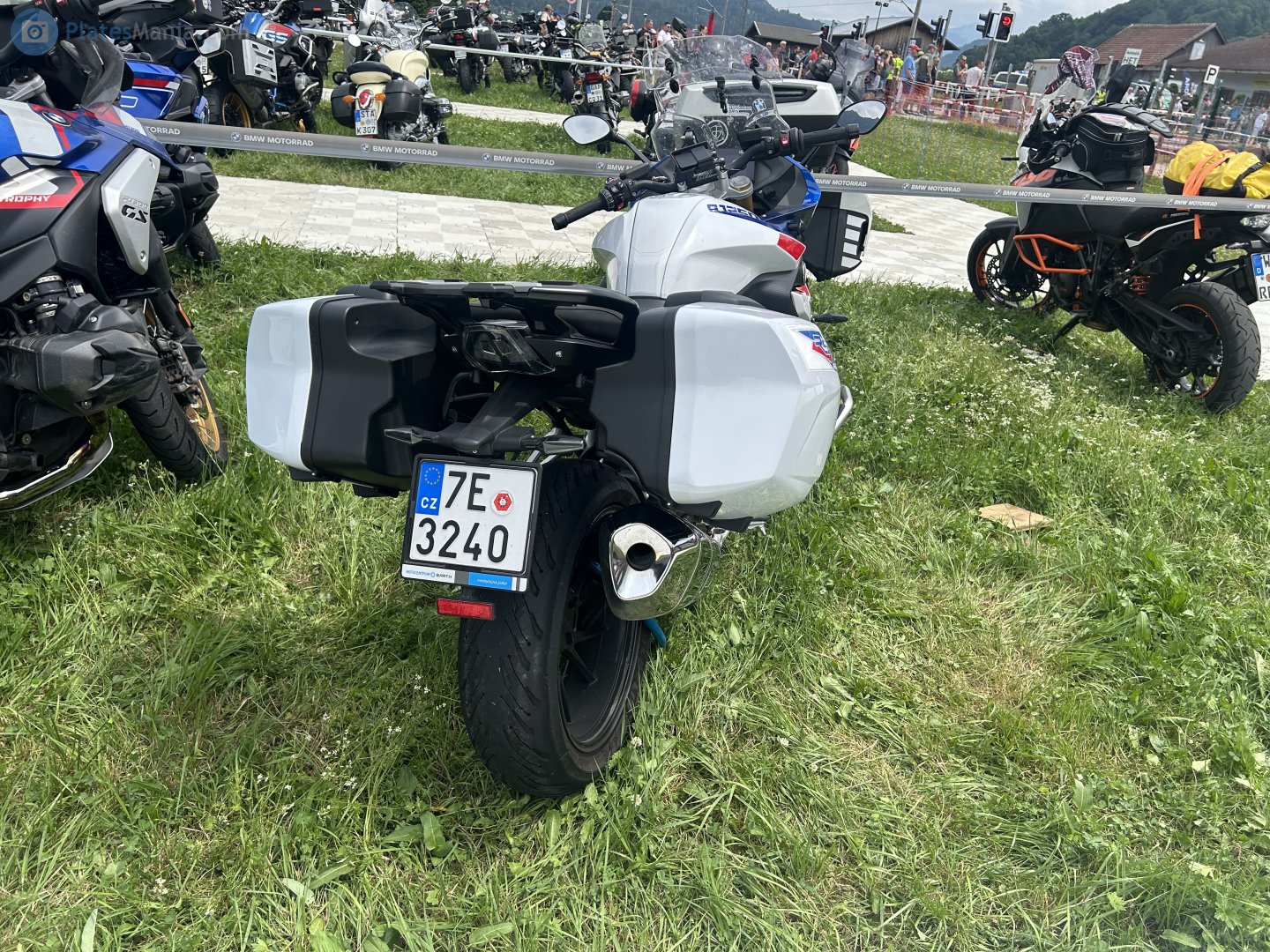 7E 3240, BMW R Series R1250RS, 2018–
