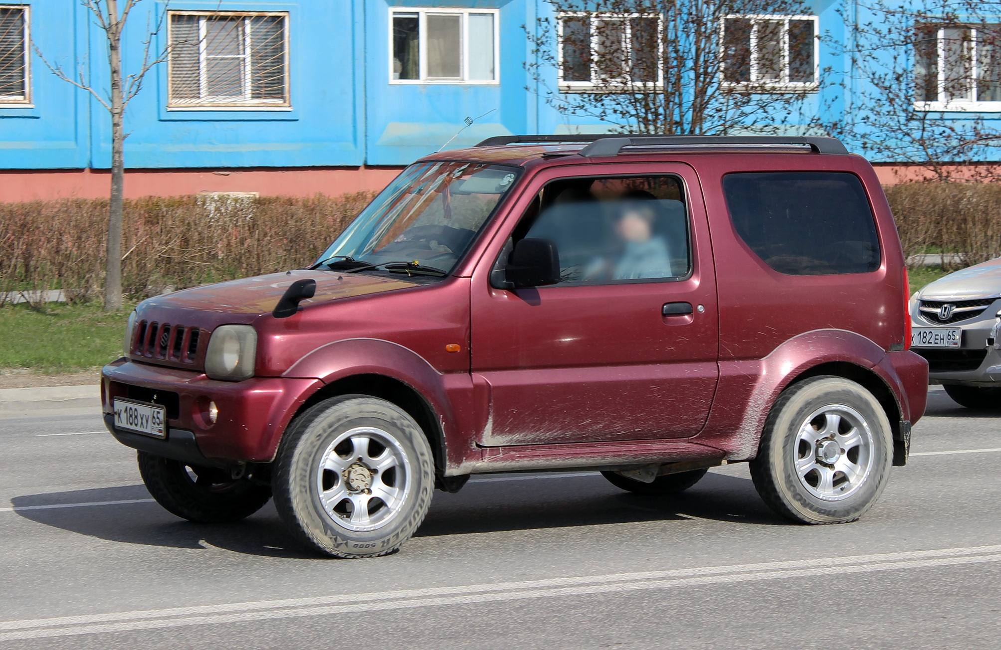 к 188 ху 65, Suzuki Jimny Wide 1st gen (JB33/JB43), 1998–2002