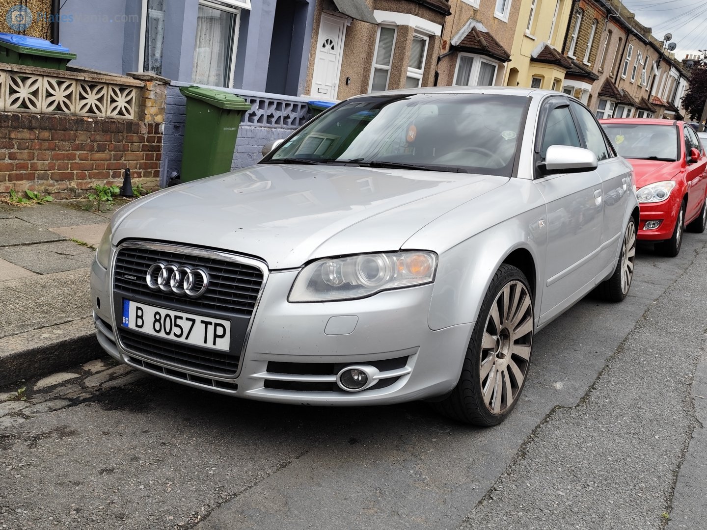 B 8057 TP, Audi A4 4th gen Sedan (B8/8K2), 2007–2012