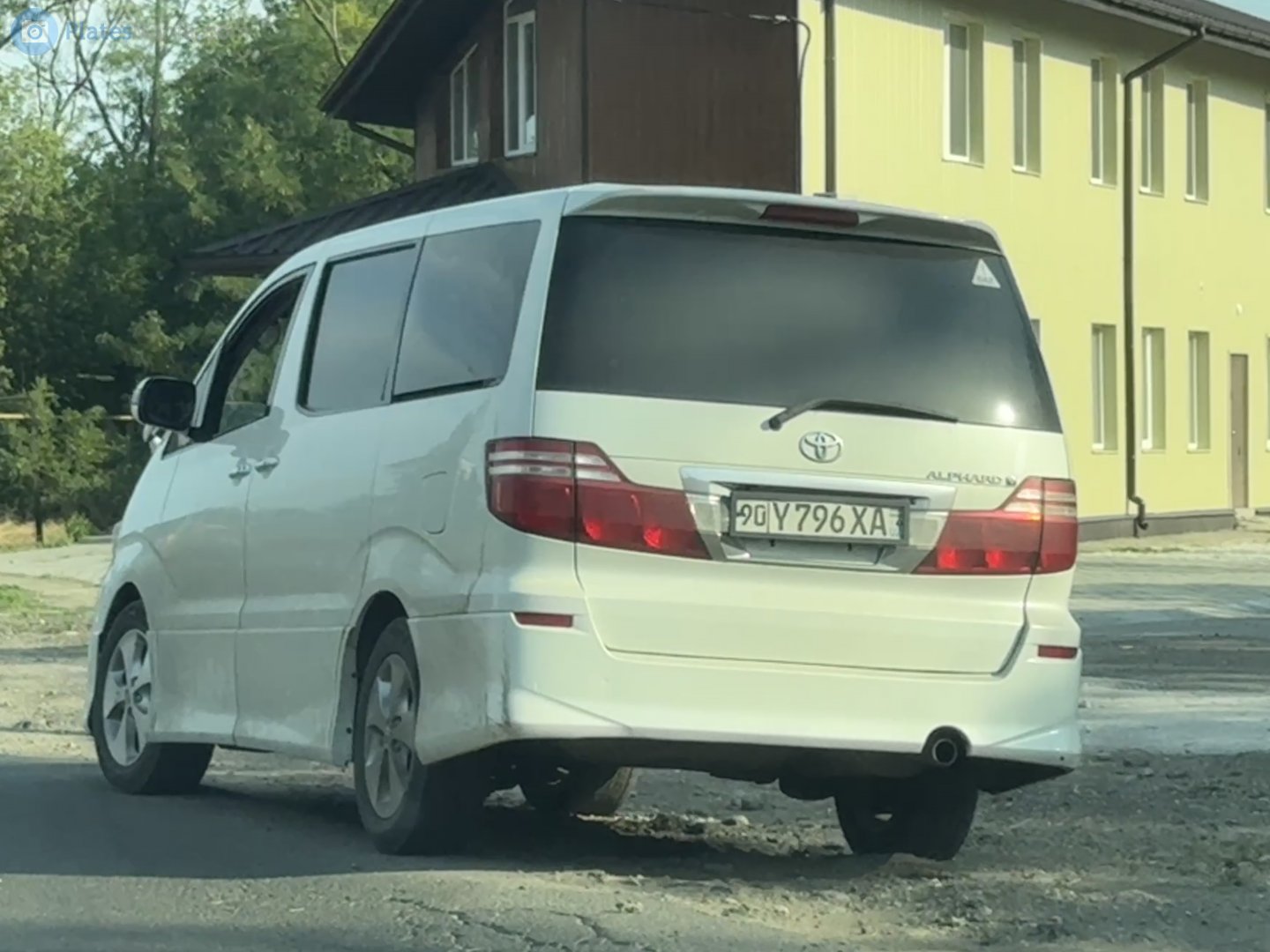 90 Y 796 XA, Toyota Alphard 
