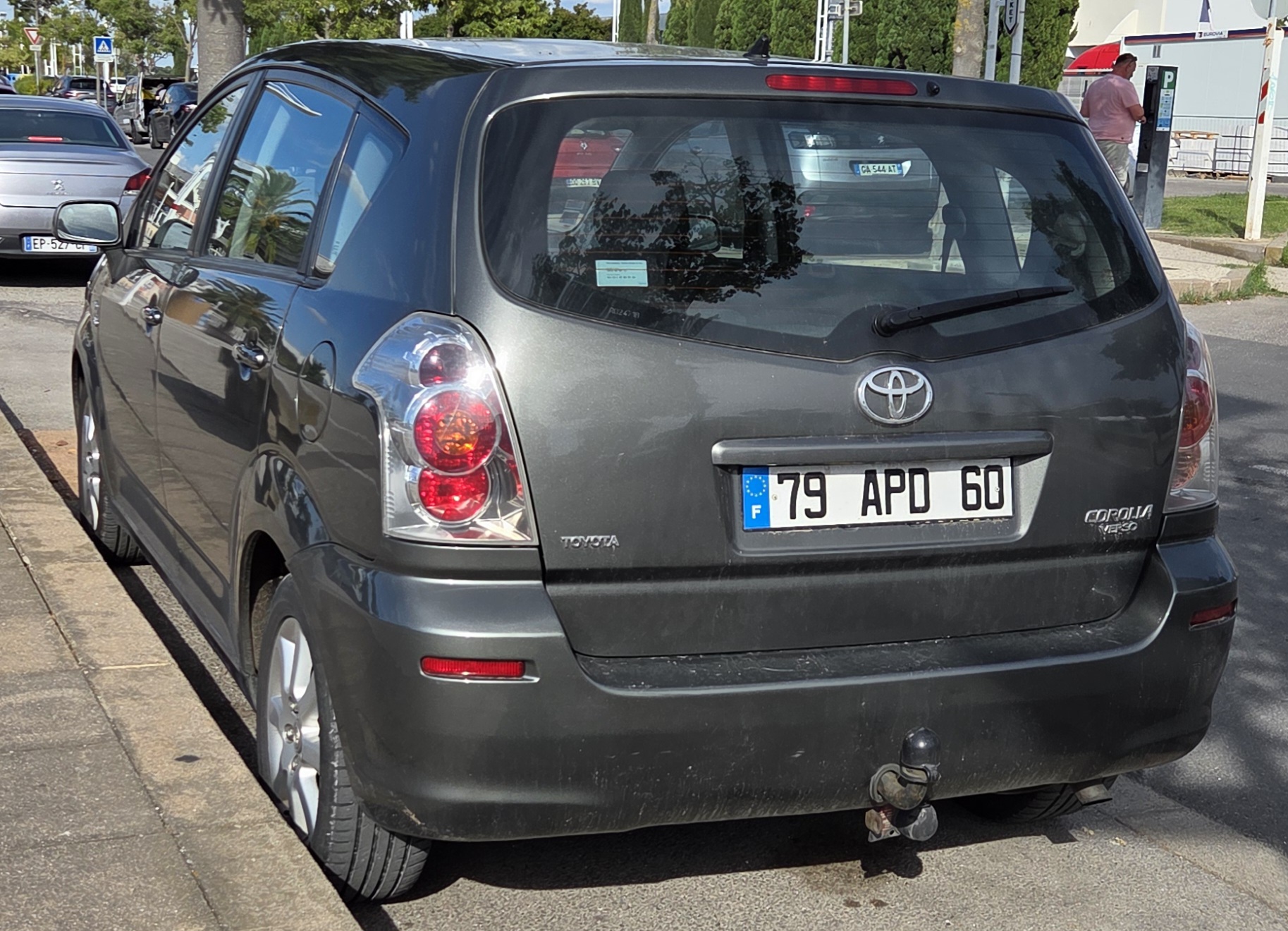 79 APD 60, Toyota Corolla Verso 2nd gen (AR10), 2004–2009