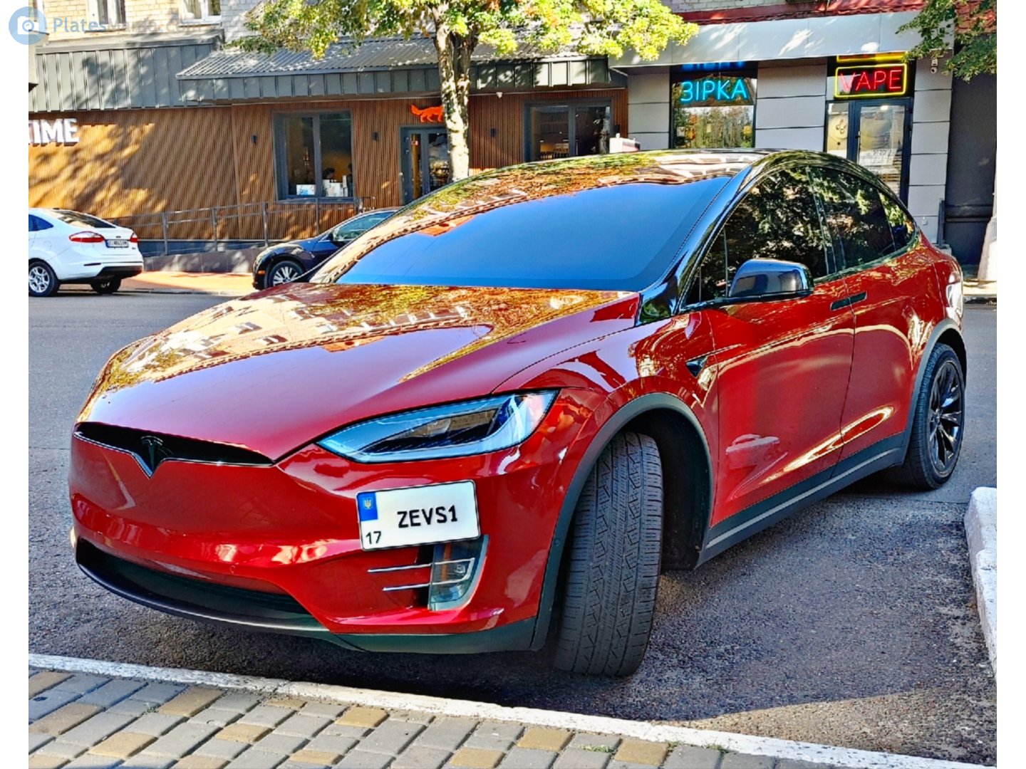 17 ZEVS1, Tesla Model X 1st gen (5YJX), 2015–