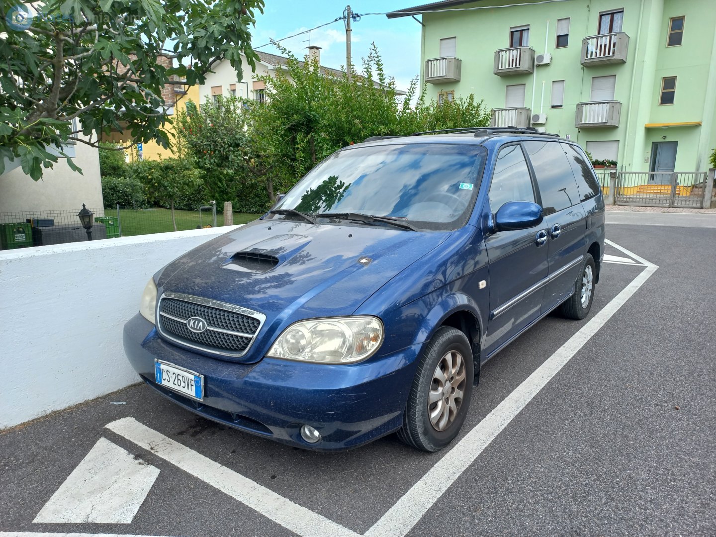 CS 269 VF, Kia Sedona 1st gen (UP/GQ), 1998–2002