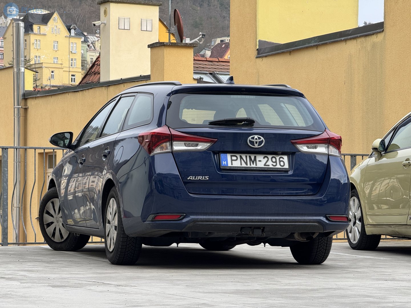 PNM-296, Toyota Auris 2nd gen Touring Sports (E180), facelift, 2015–2019