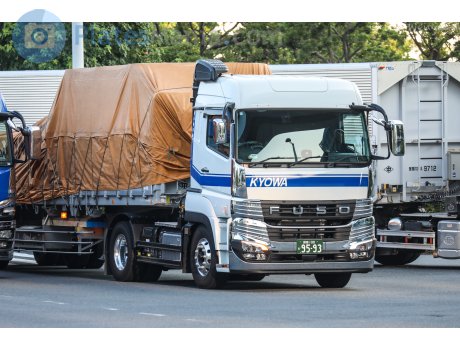 湘南 100 か 9593, Mitsubishi Fuso Super Great
