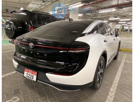 11 1228, Toyota Crown