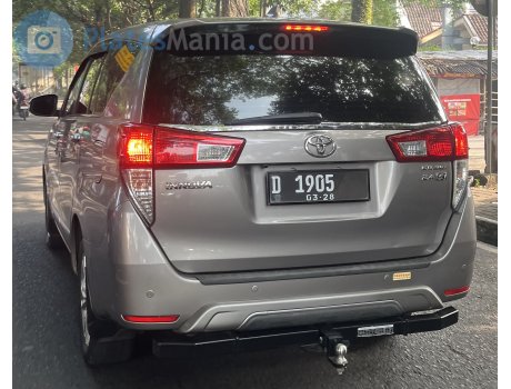 D 1905, Toyota Innova